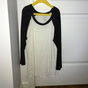 long sleeve baseball tee