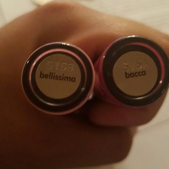 2 Stila liquid lipstick - Picture 4 of 4