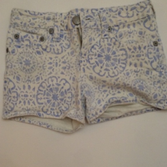 Lucky Brand Denim Pattern Shorts-Size 14