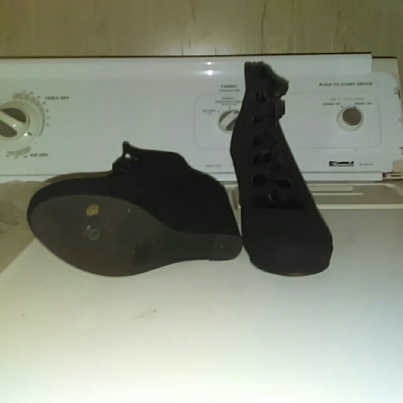 Heel boot - Picture 3 of 3