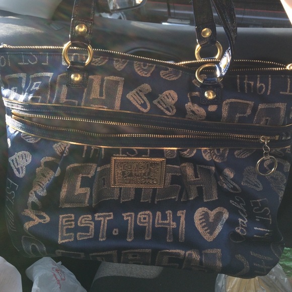 Authentic Coach Poppy bag