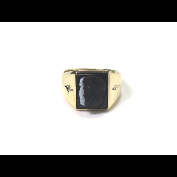 10k Yellow Gold Men's Black Onyx & Diamond Ring