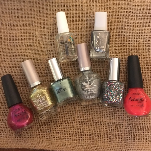 8 Random Nail Polish Bundle Set!!