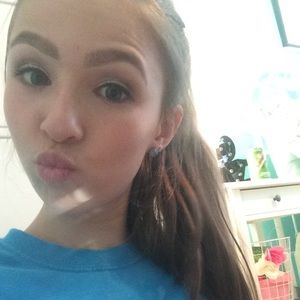 Meet your Posher, Jamee