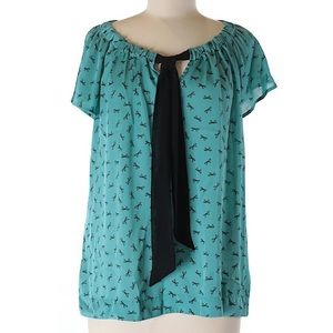 Scoop neck bow blouse