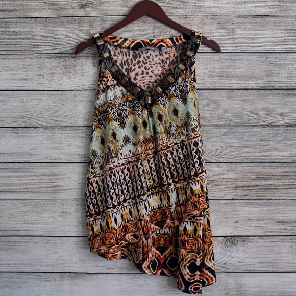 {NY Collection} Animal Print Asymmetrical Hem Top