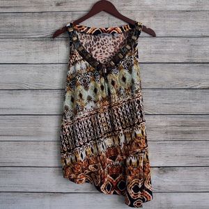 {NY Collection} Animal Print Asymmetrical Hem Top