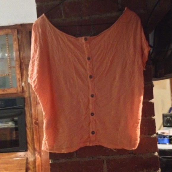 Top - Picture 2 of 2