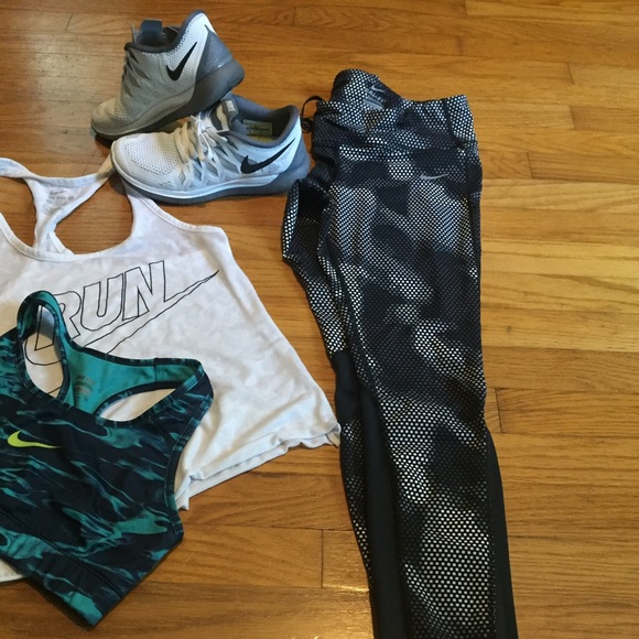 Nike full length leggings size s