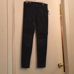 J Brand Low Rise Super Skinny Jeans. New with tags