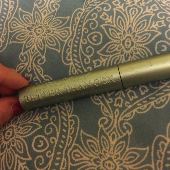 Mascara