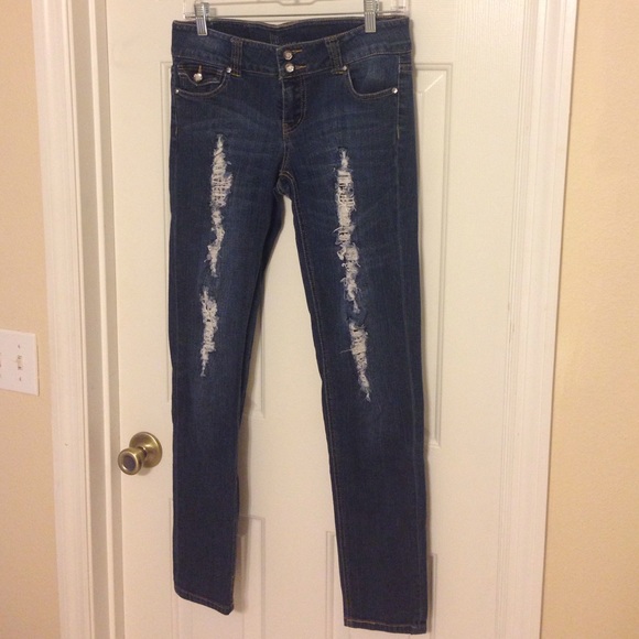 Lace and gemstone distressed jeans