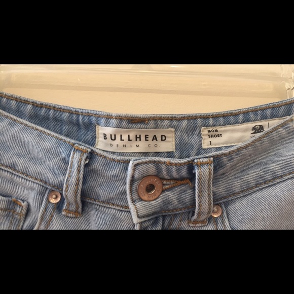 Bullhead Mom Shorts Destroyed - Picture 3 of 3