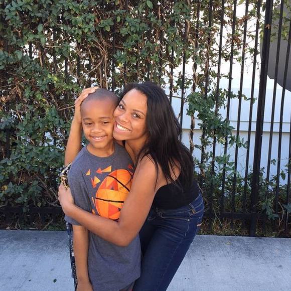 Meet your Posher, Nuria - Picture 1 of 1