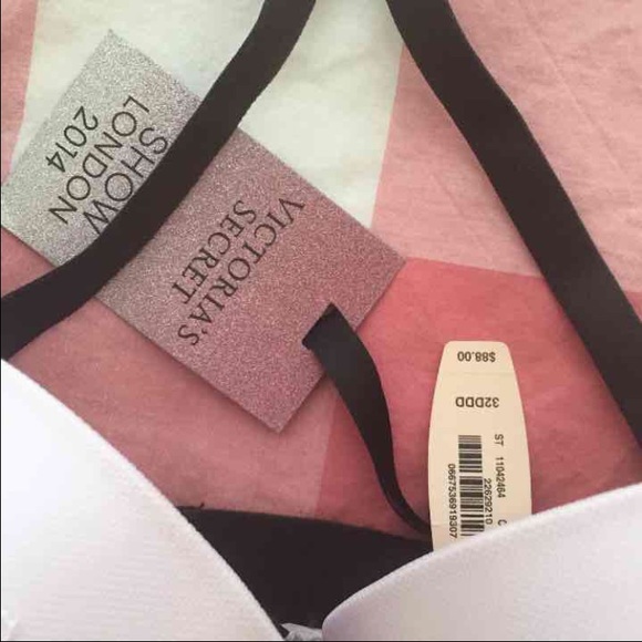 VS 32DDD - Picture 2 of 3