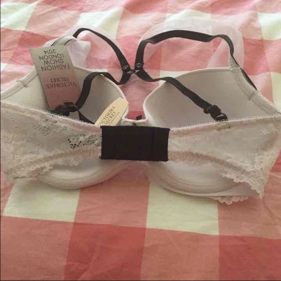 VS 32DDD - Picture 3 of 3