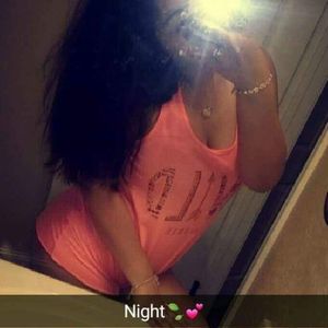 Meet your Posher, Karina