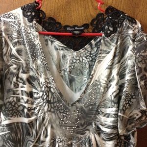 Gorgeous Gray black white and silver top.