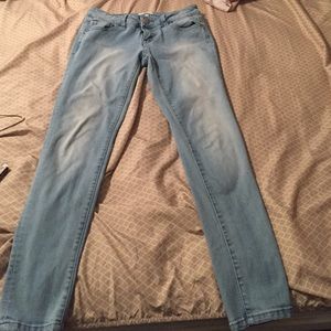 Light Washed Skinny Jeans