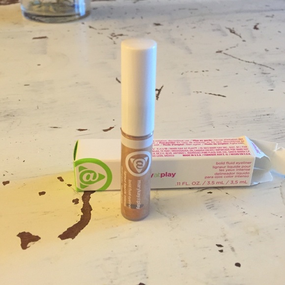 Mary Kay Gold Metal Liquid Eyeliner - Picture 1 of 1