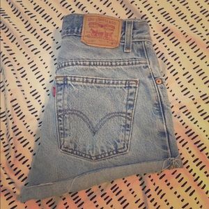 High waist Levi vintage 505 shorts