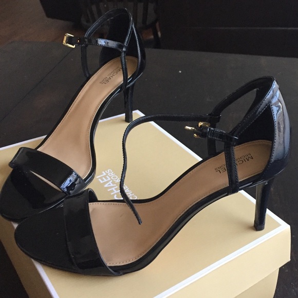 Michael Kors heels, size 9 black