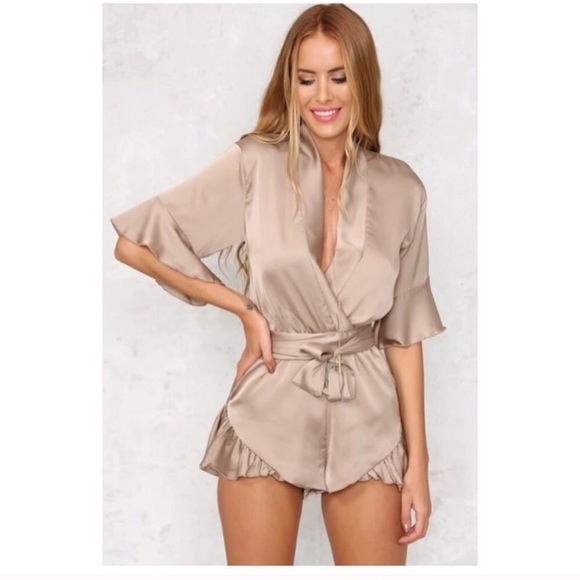 Pants - 🎄Beige Satin Ruffle Romper Large