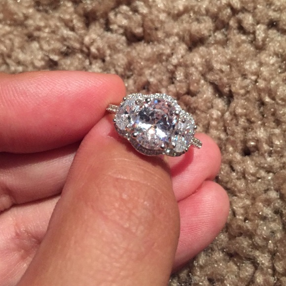 925 STERLING SILVER Diamond Ring