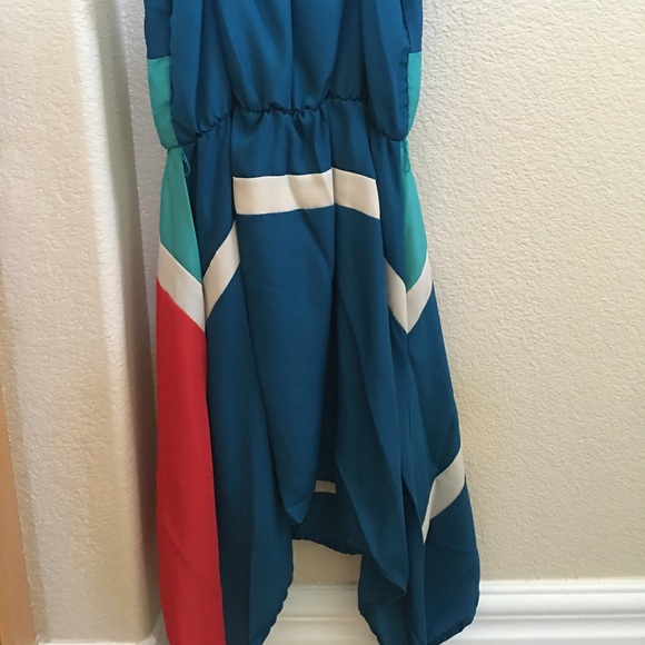 Dress - Picture 2 of 2