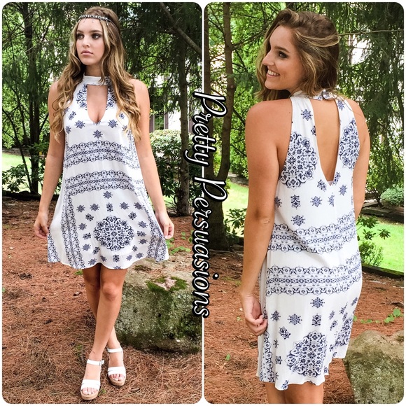 LAST ONE‼️ Blue White Print Double V-Neck Dress - Picture 5 of 7