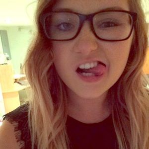 Meet your Posher, Karolina