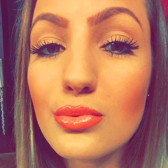 Meet your Posher, Kelsey
