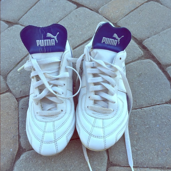 Flash Sale !!! Men's Puma cleats