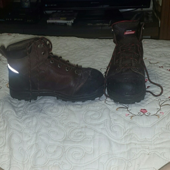 PRICE DROP boots