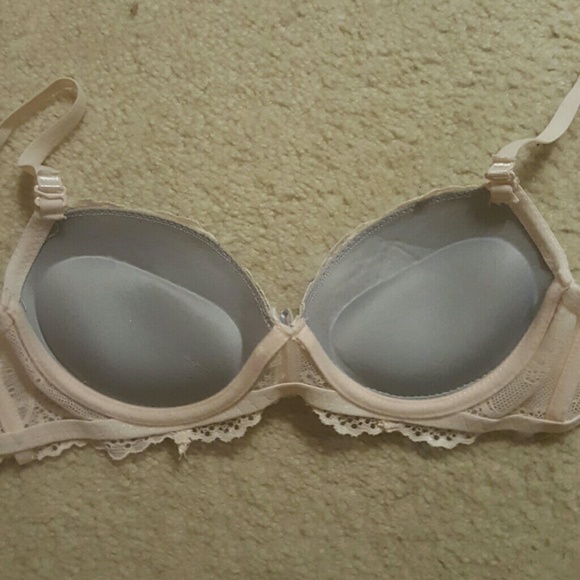 push up bra - Picture 2 of 3