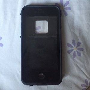 BLACK IPHONE 6 LIFEPROOF CASE