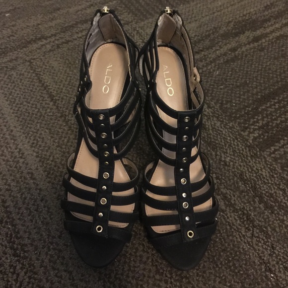 Black heels with gold accent