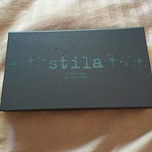 Stila In The Know