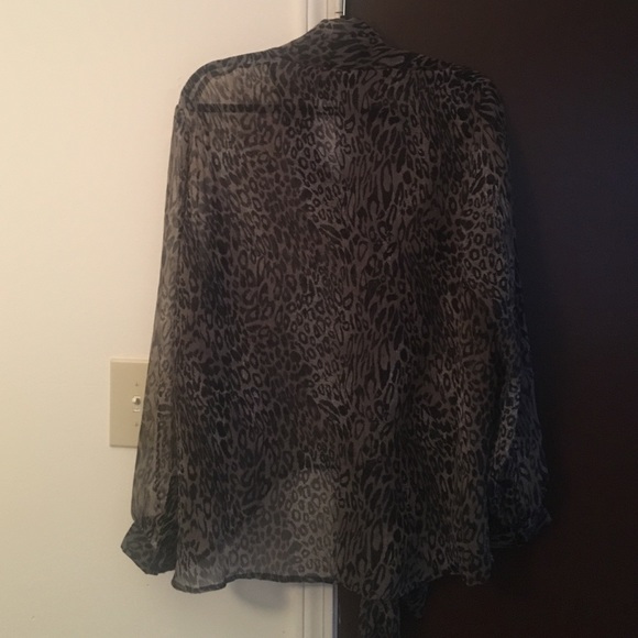 Shirt - Picture 2 of 2