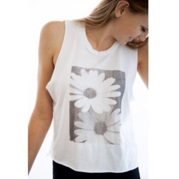 Daisy Top - Picture 1 of 1