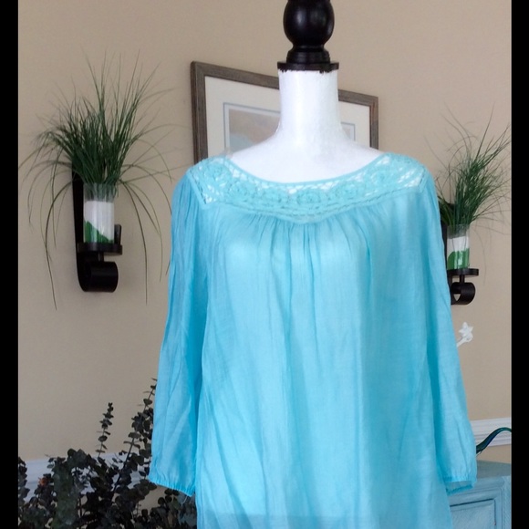 Tunic - Picture 2 of 4
