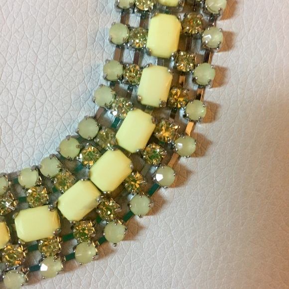 Yellow and Gold Necklace - Picture 3 of 4