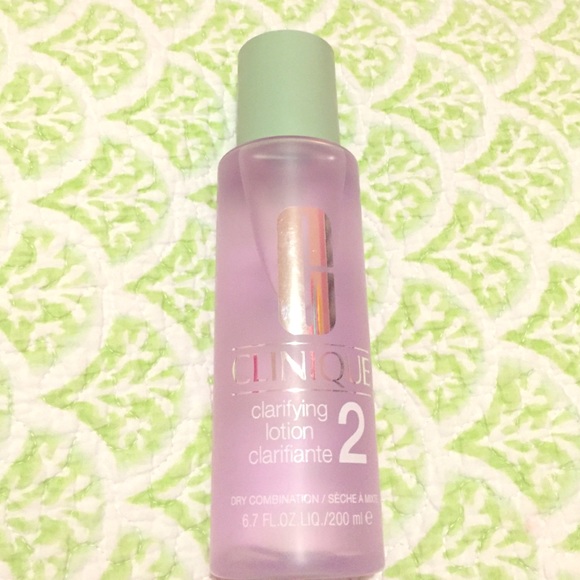 6.7 oz Clinique clarifying lotion 2.