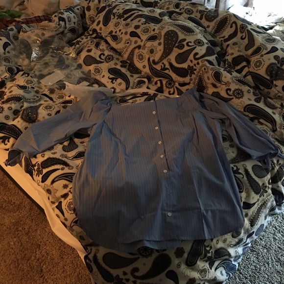 Off Shoulder Tunic - Picture 2 of 3