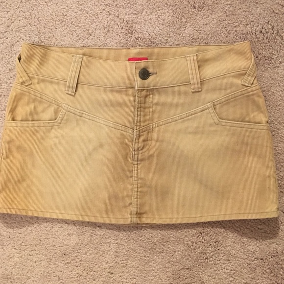 🆕 Mossimo mini skirt - Picture 1 of 3