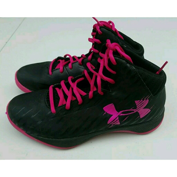 of Under Armour Women's Jet Basketball Sneaker
