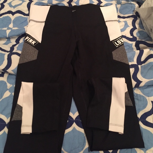 VS Pink leggings