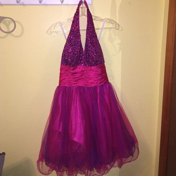 Homecoming/Prom Dress - Picture 2 of 3