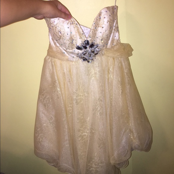 Homecoming/ Prom Dress - Picture 4 of 4