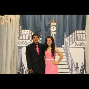 Meet your Posher, Sara